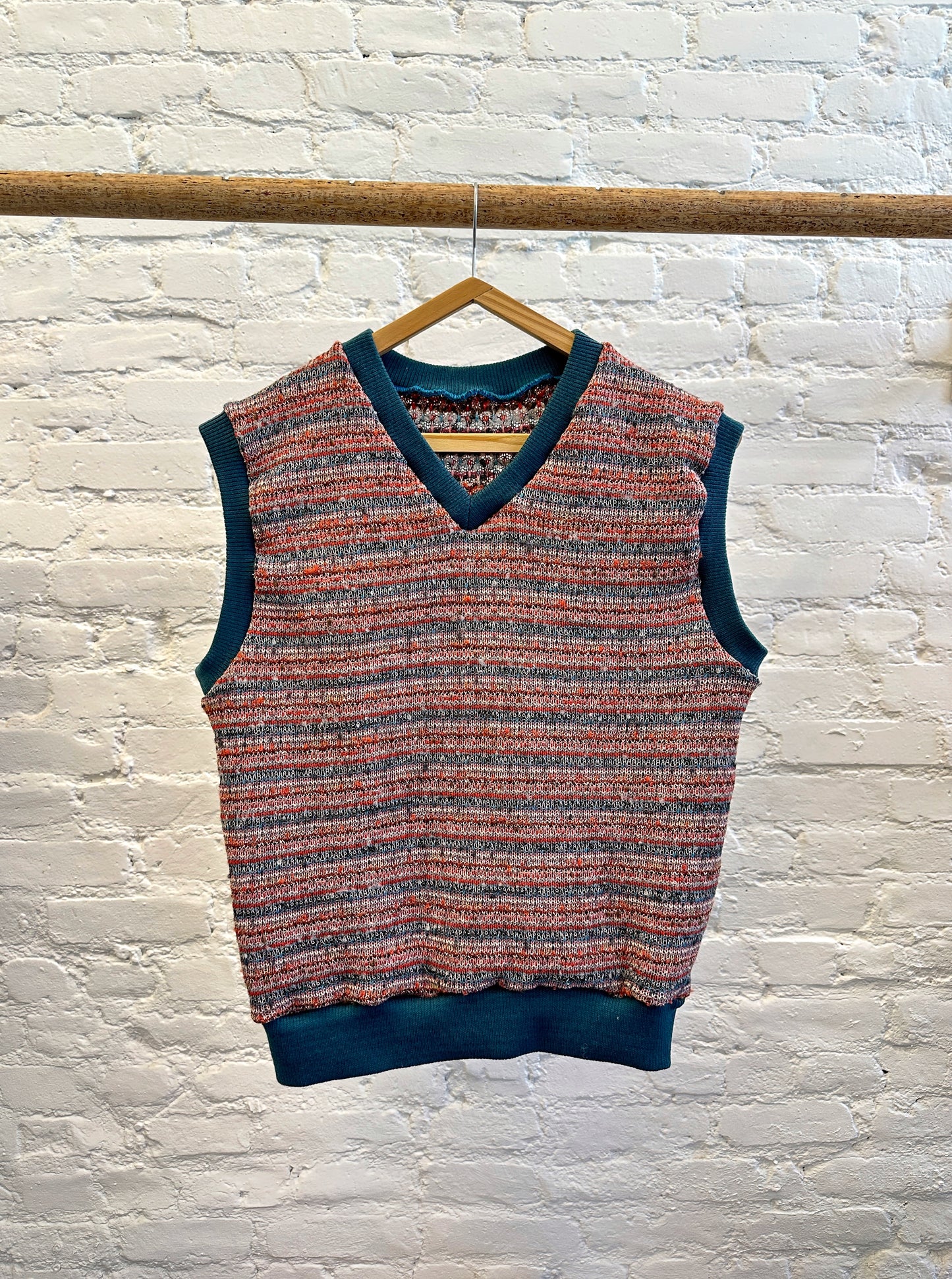Macca Vest